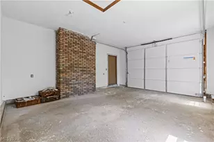 5112 Sheaters Dr, North Canton, OH 44720 - Photo 32