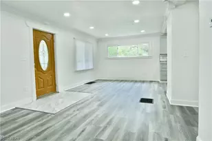 190 Bennett Ct, Geneva, OH 44041 - Photo 4