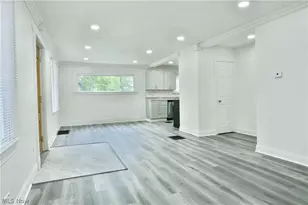 190 Bennett Ct, Geneva, OH 44041 - Photo 8