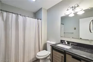 231 College Park Dr, Elyria, OH 44035 - Photo 16