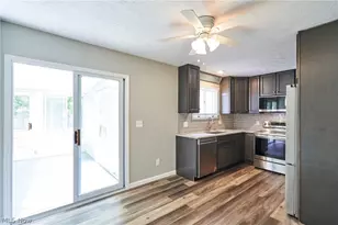 231 College Park Dr, Elyria, OH 44035 - Photo 10