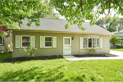 231 College Park Drive, Elyria, OH 44035 - Photo 2