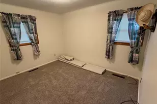 1939 Midway Ave NE, Canton, OH 44705 - Photo 16