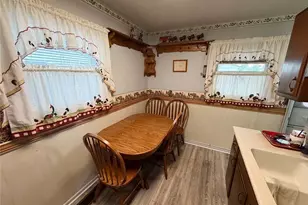 1939 Midway Ave NE, Canton, OH 44705 - Photo 10