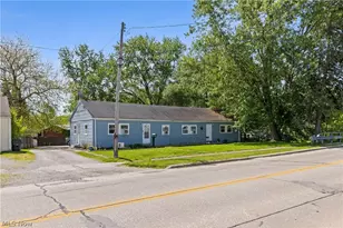 68 & 70 Sunset Dr, Rittman, OH 44270 - Photo 2