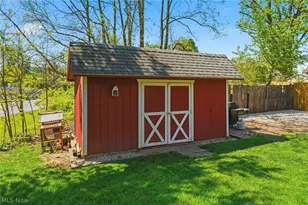 1437 Deville Ave NW, Canton, OH 44708 - Photo 22