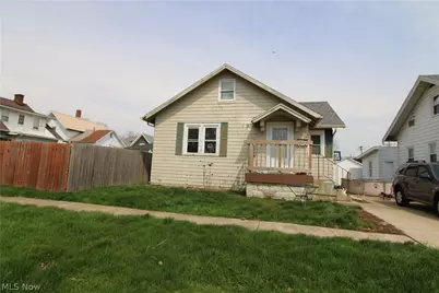 120 W 5th Street, Port Clinton, OH 43452 - Photo 2