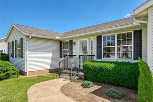 5950 Kentview Ave NW, North Canton, OH 44720 - Photo 4