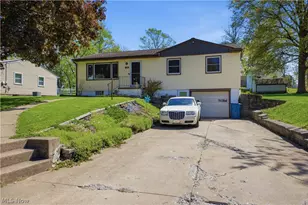 20 James St, Columbiana, OH 44408 - Photo 2