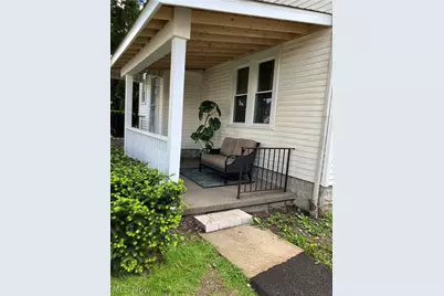 145 S Vine Street, Columbiana, OH 44408 - Photo 4