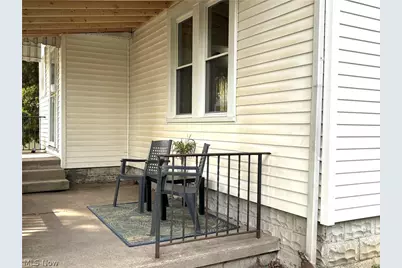 145 S Vine Street, Columbiana, OH 44408 - Photo 4