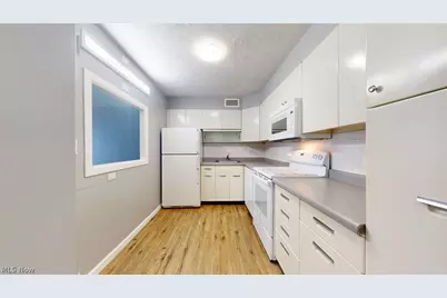 12700 Lake Avenue #804, Oakwood, OH 44107 - Photo 2