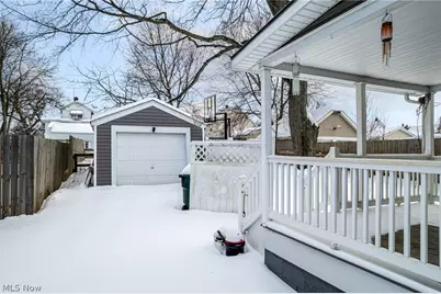241 24th Street NW, Barberton, OH 44203 - Photo 20