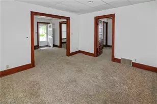1515 E 3rd St, Port Clinton, OH 43452 - Photo 18