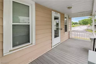 1515 E 3rd St, Port Clinton, OH 43452 - Photo 12