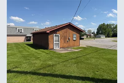 Mahoning Avenue, Lake Milton, OH 44429 - Photo 16