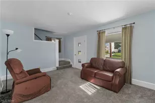 1182 Tampa Ave, Akron, OH 44314 - Photo 8