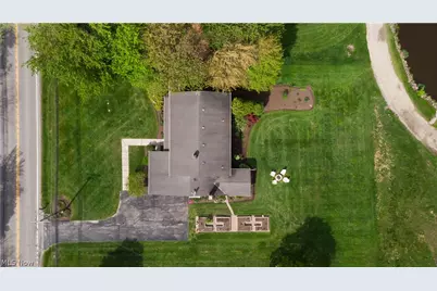 8730 Bainbridge Road, Chagrin Falls, OH 44023 - Photo 40