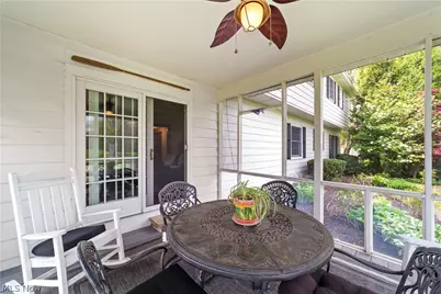 8730 Bainbridge Road, Chagrin Falls, OH 44023 - Photo 34