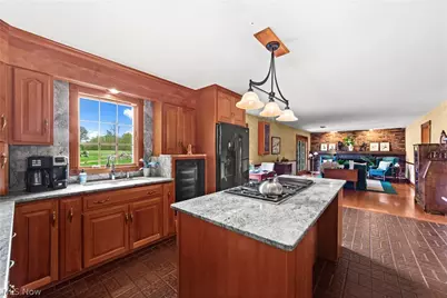 8730 Bainbridge Road, Chagrin Falls, OH 44023 - Photo 8