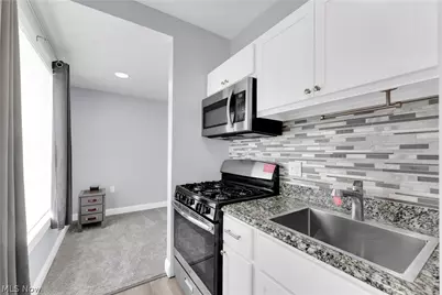 797 E Market Street, Akron, OH 44305 - Photo 22