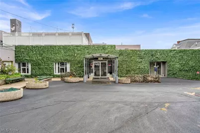 797 E Market Street, Akron, OH 44305 - Photo 4