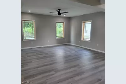 2663 W 28th Place, Loveland, OH 44113 - Photo 2