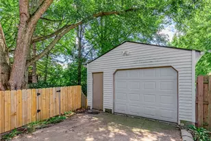 190 E Brookside Ave, Akron, OH 44301 - Photo 4