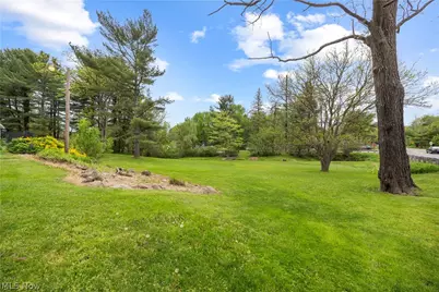 2462 Myersville Road, Uniontown, OH 44685 - Photo 34