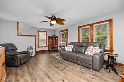 2462 Myersville Road, Uniontown, OH 44685 - Photo 8