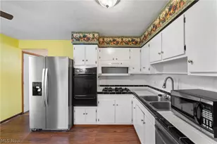 64 Kreiner Ave, Akron, OH 44312 - Photo 10