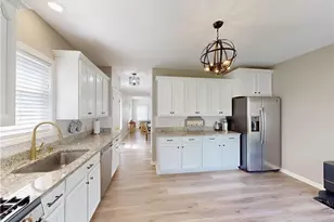 1461 Iroquois Ave, Mayfield Heights, OH 44124 - Photo 2