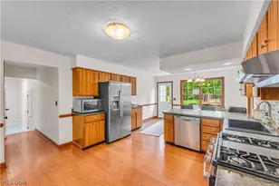 4320 E Sprague Rd, Grandview Heights, OH 44147 - Photo 10