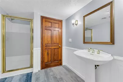 4320 E Sprague Road, Grandview Heights, OH 44147 - Photo 32