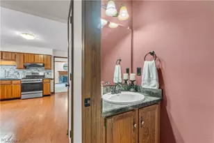 4320 E Sprague Rd, Grandview Heights, OH 44147 - Photo 18