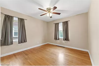4180 W 57th Street, Loveland, OH 44144 - Photo 16