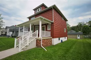 131 Sycamore St, Adena, OH 43901 - Photo 2