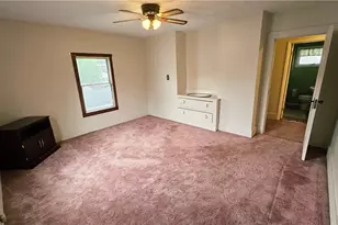 131 Sycamore St, Adena, OH 43901 - Photo 24