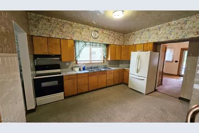 131 Sycamore Street, Adena, OH 43901 - Photo 16