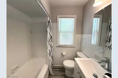 982 Quarry Drive, Cleveland Heights, OH 44121 - Photo 6