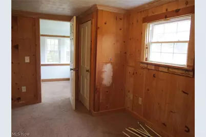 17199 Leggett Road, Montville, OH 44064 - Photo 8