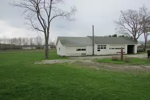 17199 Leggett Rd, Montville, OH 44064 - Photo 2