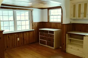 17199 Leggett Rd, Montville, OH 44064 - Photo 4