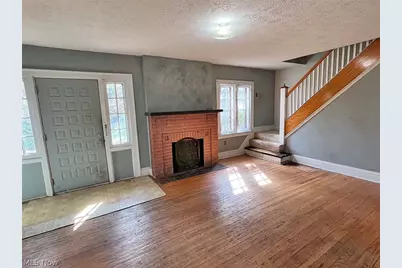 2464 4th Street, Cuyahoga Falls, OH 44221 - Photo 6