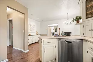 35671 Chesterfield Dr, North Ridgeville, OH 44039 - Photo 14