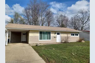 2443 Amberly Drive, Youngstown, OH 44511 - Photo 1