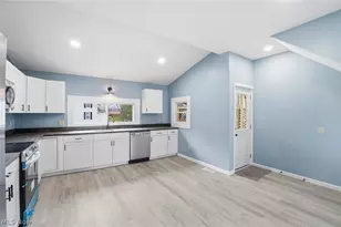 766 E Summit, Alliance, OH 44601 - Photo 8