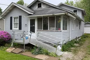 1516 22nd St NE, Canton, OH 44714 - Photo 2