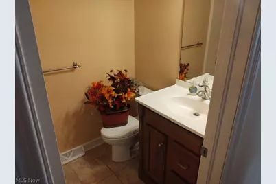 440 Barrenwood Drive, Wadsworth, OH 44281 - Photo 10