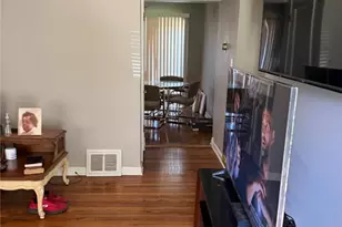 5141 Bridgewater Rd, Lyndhurst, OH 44124 - Photo 8